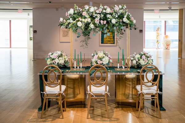 modern hunter green and gold wedding reception at PAFA's Hamilton Building